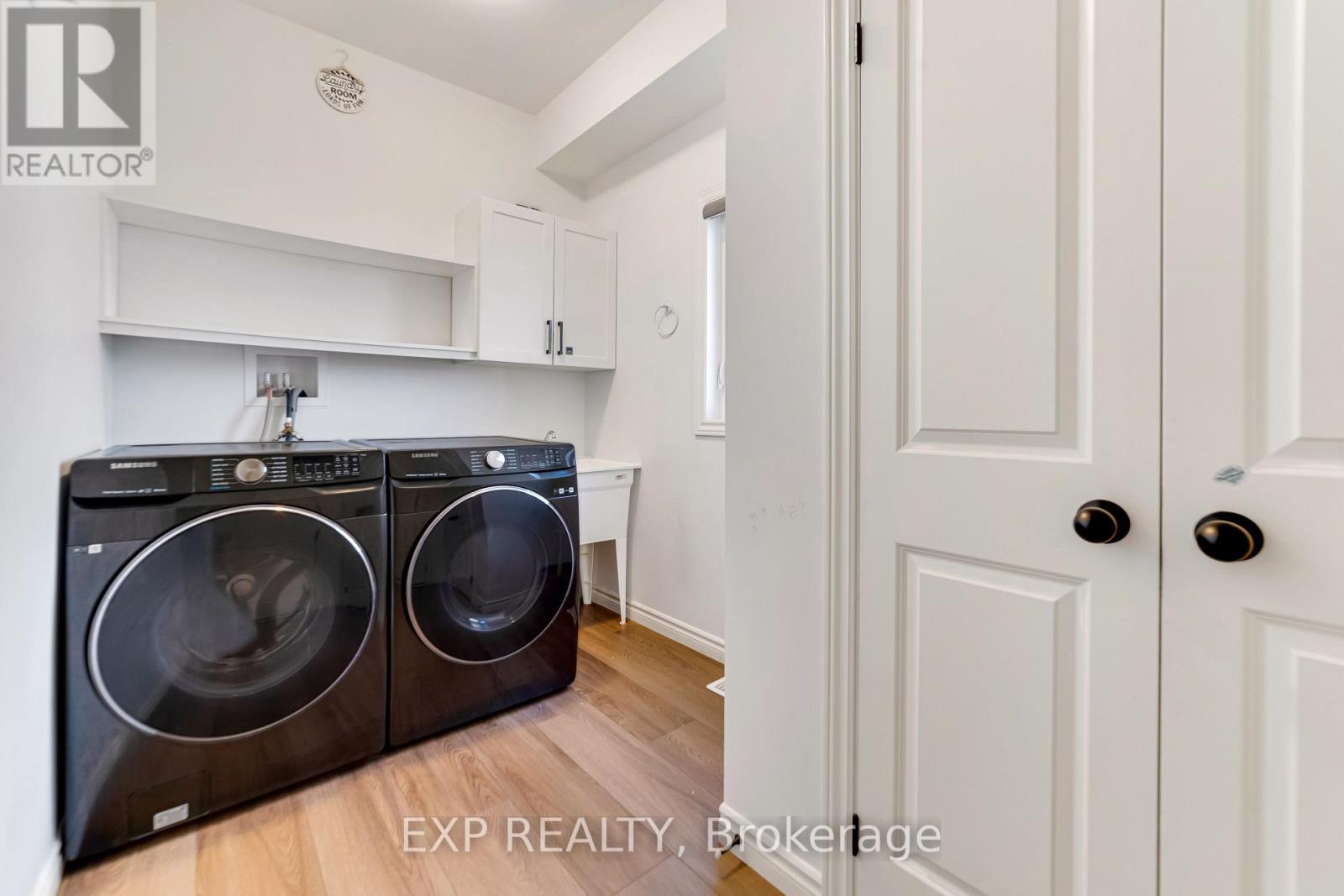 3763 Somerston Crescent, London South (South W), Ontario  N6L 0G1 - Photo 13 - X12447471