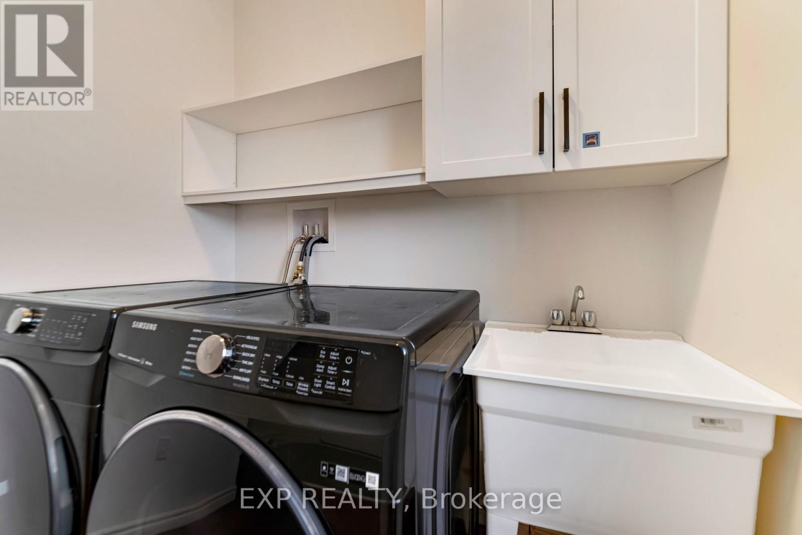 3763 Somerston Crescent, London South (South W), Ontario  N6L 0G1 - Photo 14 - X12447471