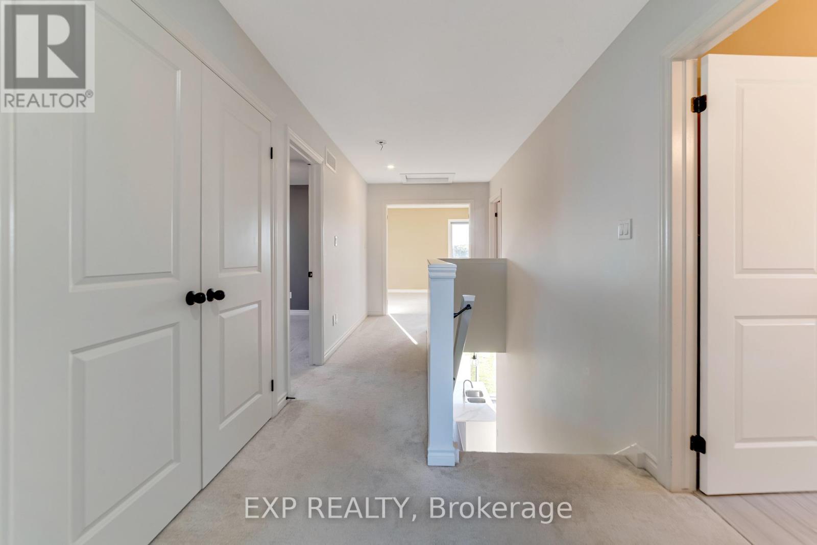 3763 Somerston Crescent, London South (South W), Ontario  N6L 0G1 - Photo 16 - X12447471