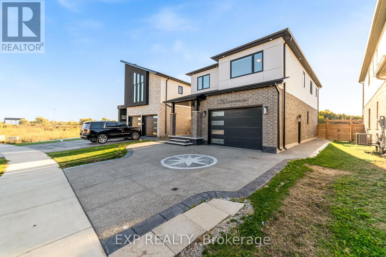 3763 Somerston Crescent, London South (South W), Ontario  N6L 0G1 - Photo 2 - X12447471