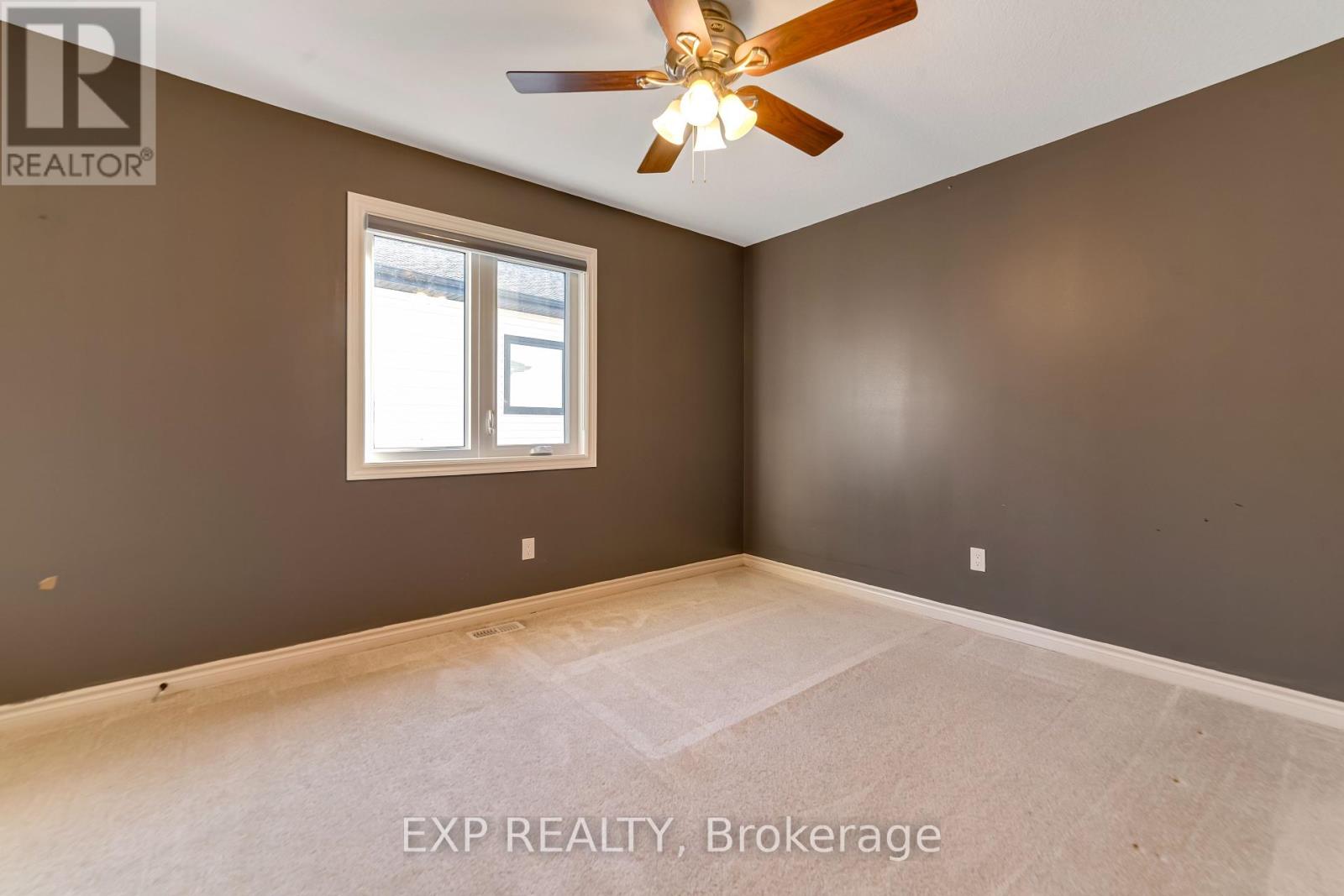 3763 Somerston Crescent, London South (South W), Ontario  N6L 0G1 - Photo 23 - X12447471