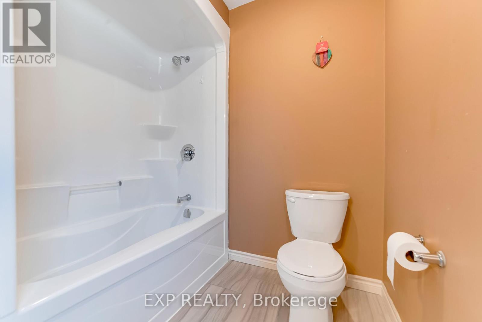 3763 Somerston Crescent, London South (South W), Ontario  N6L 0G1 - Photo 30 - X12447471