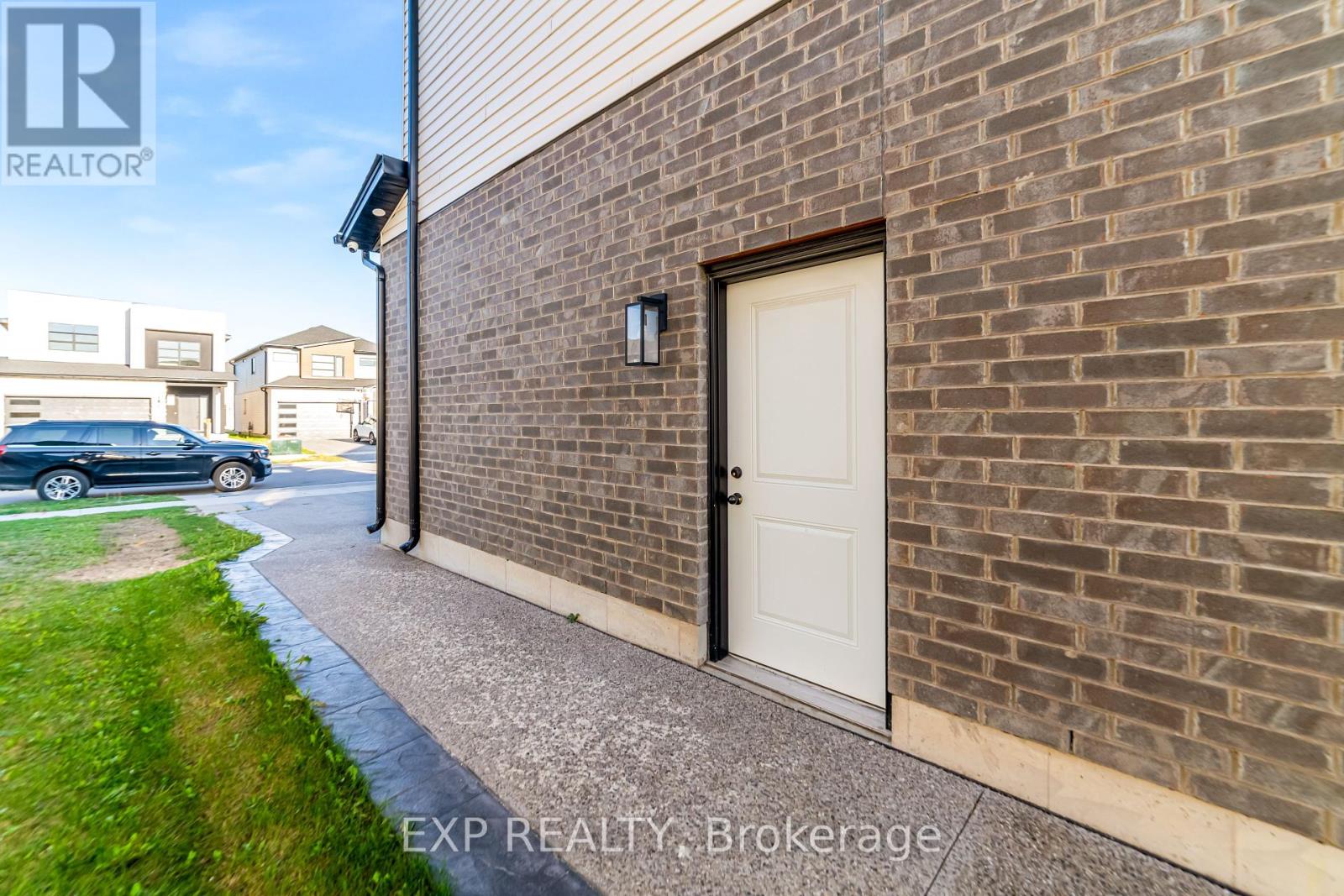 3763 Somerston Crescent, London South (South W), Ontario  N6L 0G1 - Photo 34 - X12447471