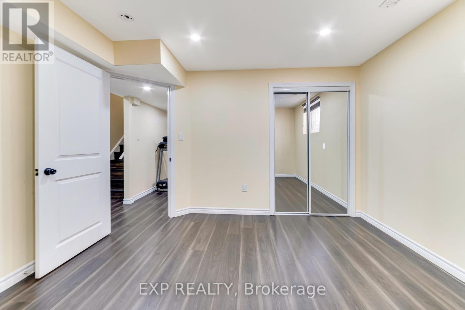 3763 Somerston Crescent, London South (South W), Ontario  N6L 0G1 - Photo 38 - X12447471