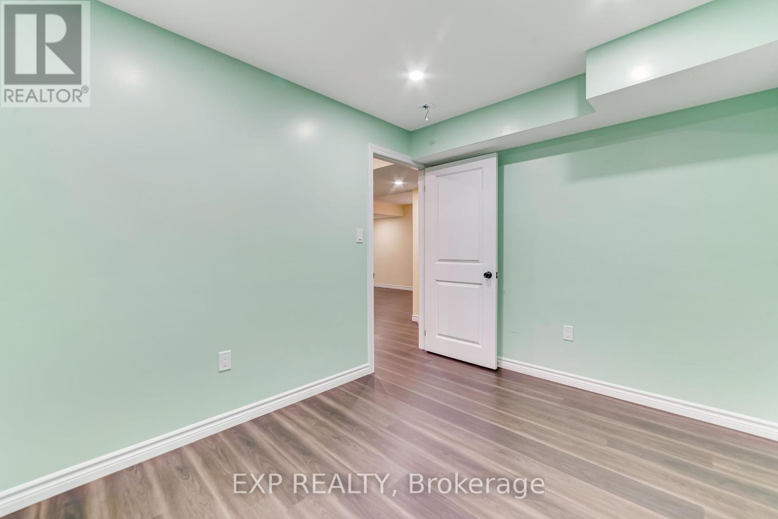 3763 Somerston Crescent, London South (South W), Ontario  N6L 0G1 - Photo 39 - X12447471