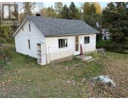 11823 HWY 118, Dysart et al, Ontario