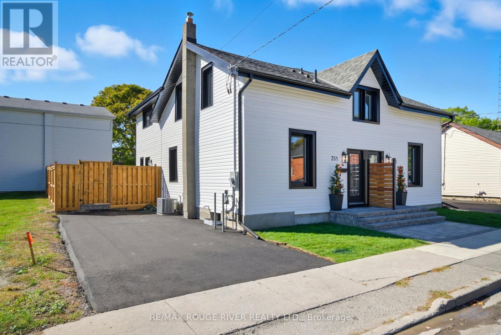 351 John Street, Cobourg, Ontario  K9A 3T4 - Photo 3 - X12447488