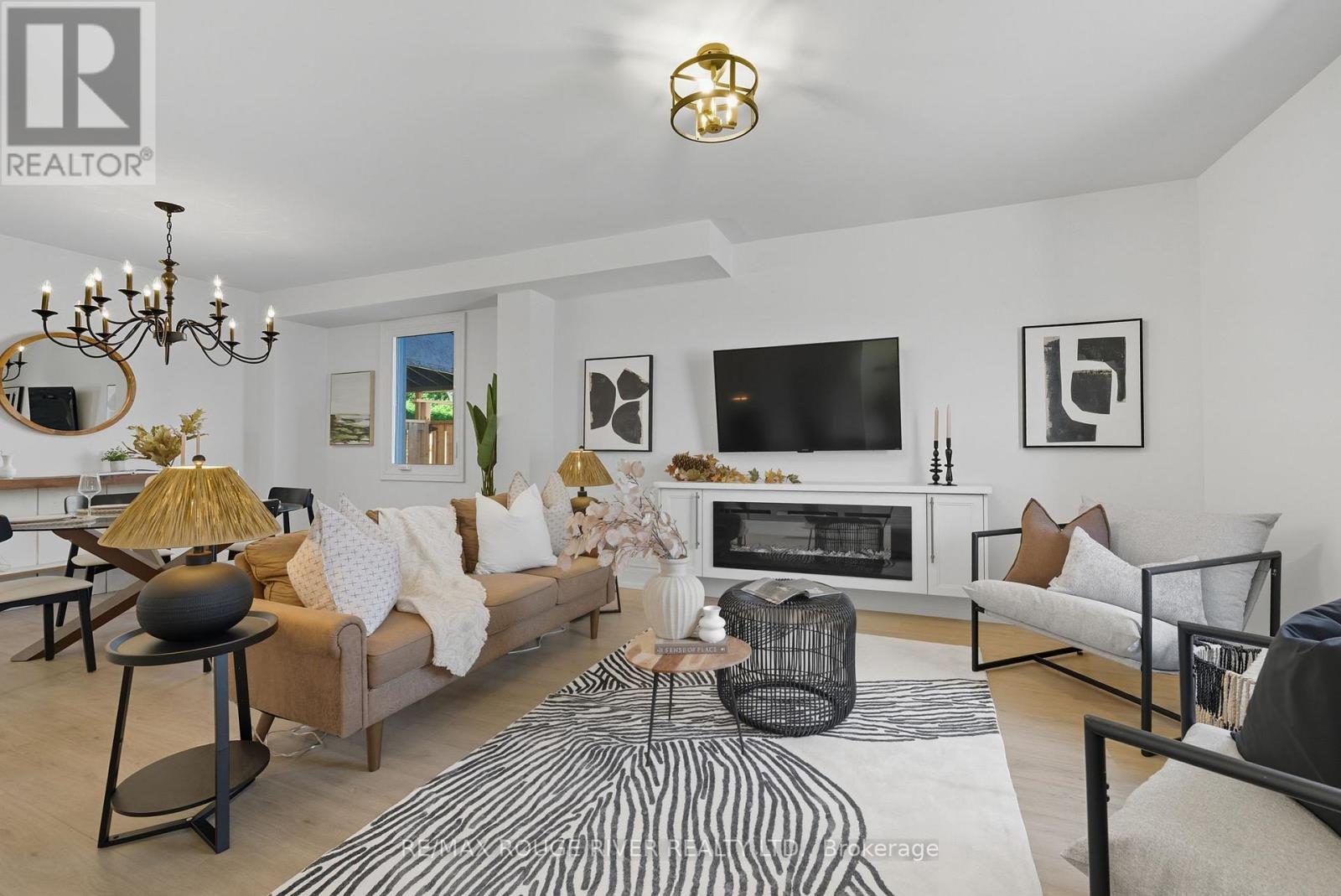 353 John Street, Cobourg, Ontario  K9A 3T4 - Photo 6 - X12447489