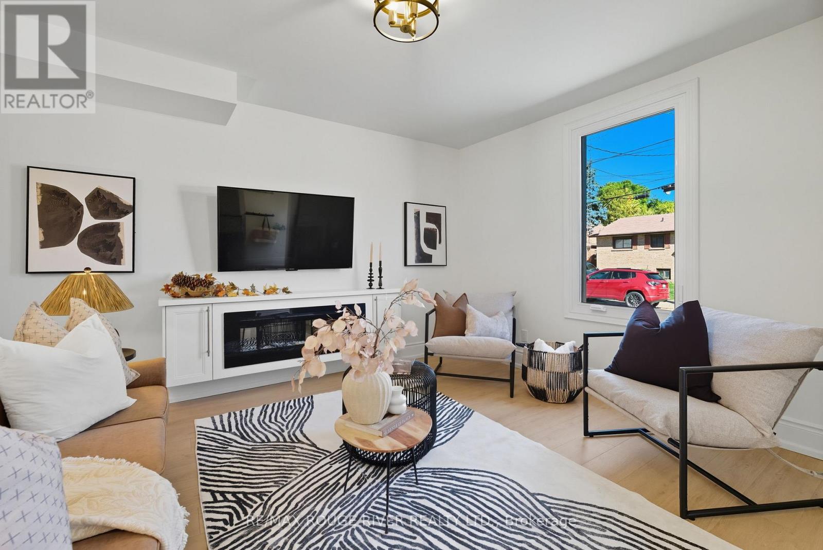 353 John Street, Cobourg, Ontario  K9A 3T4 - Photo 7 - X12447489