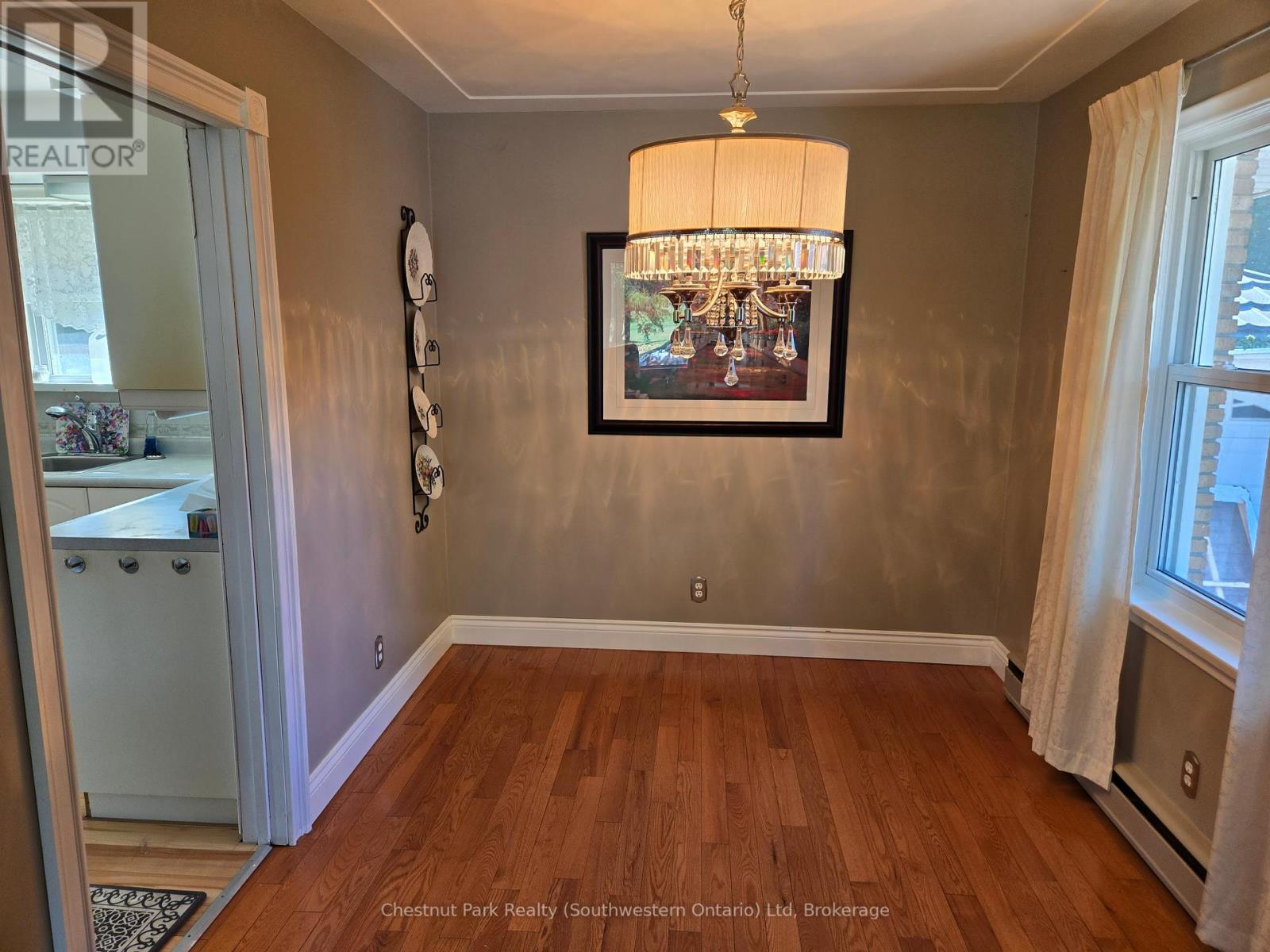 324 Stevenson Street N, Guelph, Ontario  N1E 5B8 - Photo 5 - X12447517