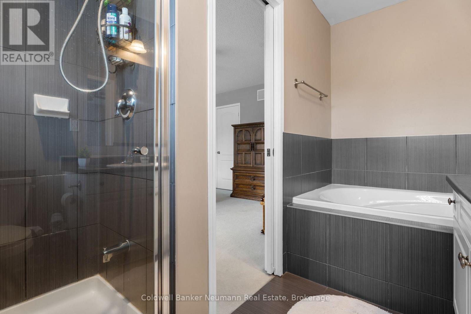 71 - 1035 Victoria Road S, Guelph, Ontario  N1L 0H5 - Photo 15 - X12447534