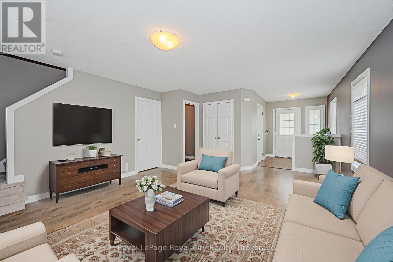 19 - 105 Bard Boulevard, Guelph, Ontario  N1L 0E2 - Photo 5 - X12447550