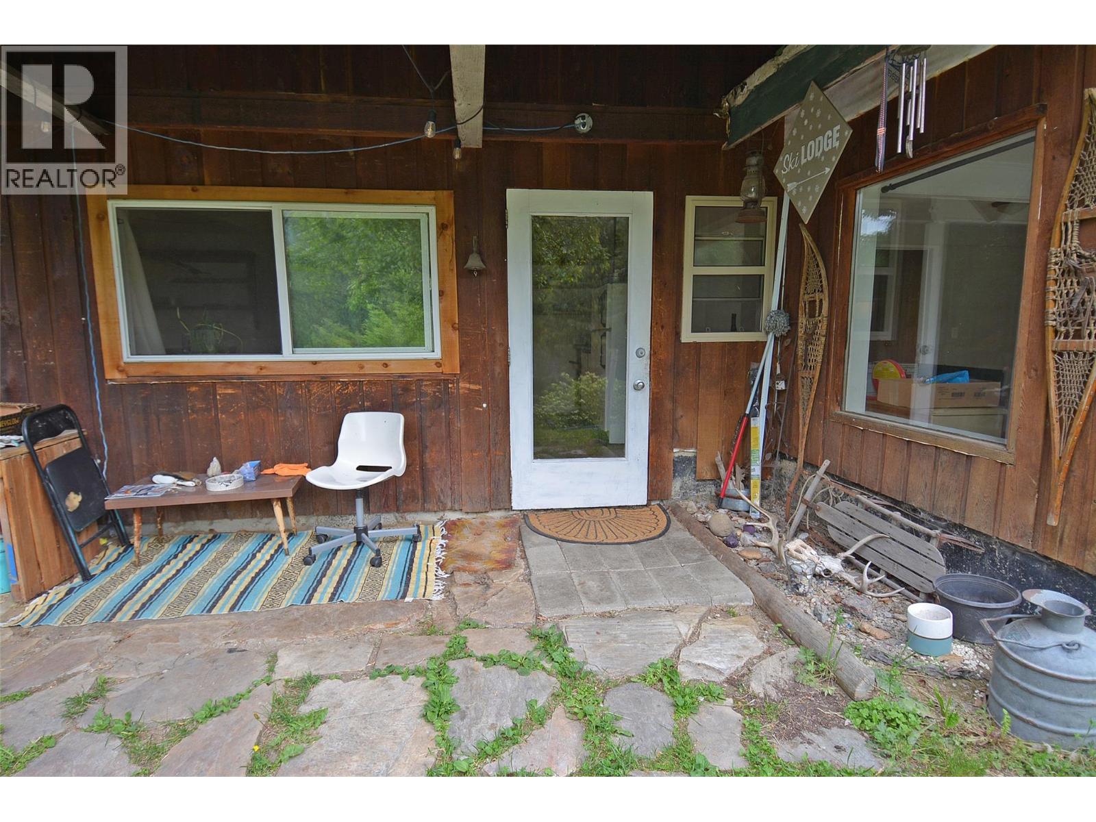 2022 Creek Street, Nelson, British Columbia  V1L 1M7 - Photo 30 - 10350025