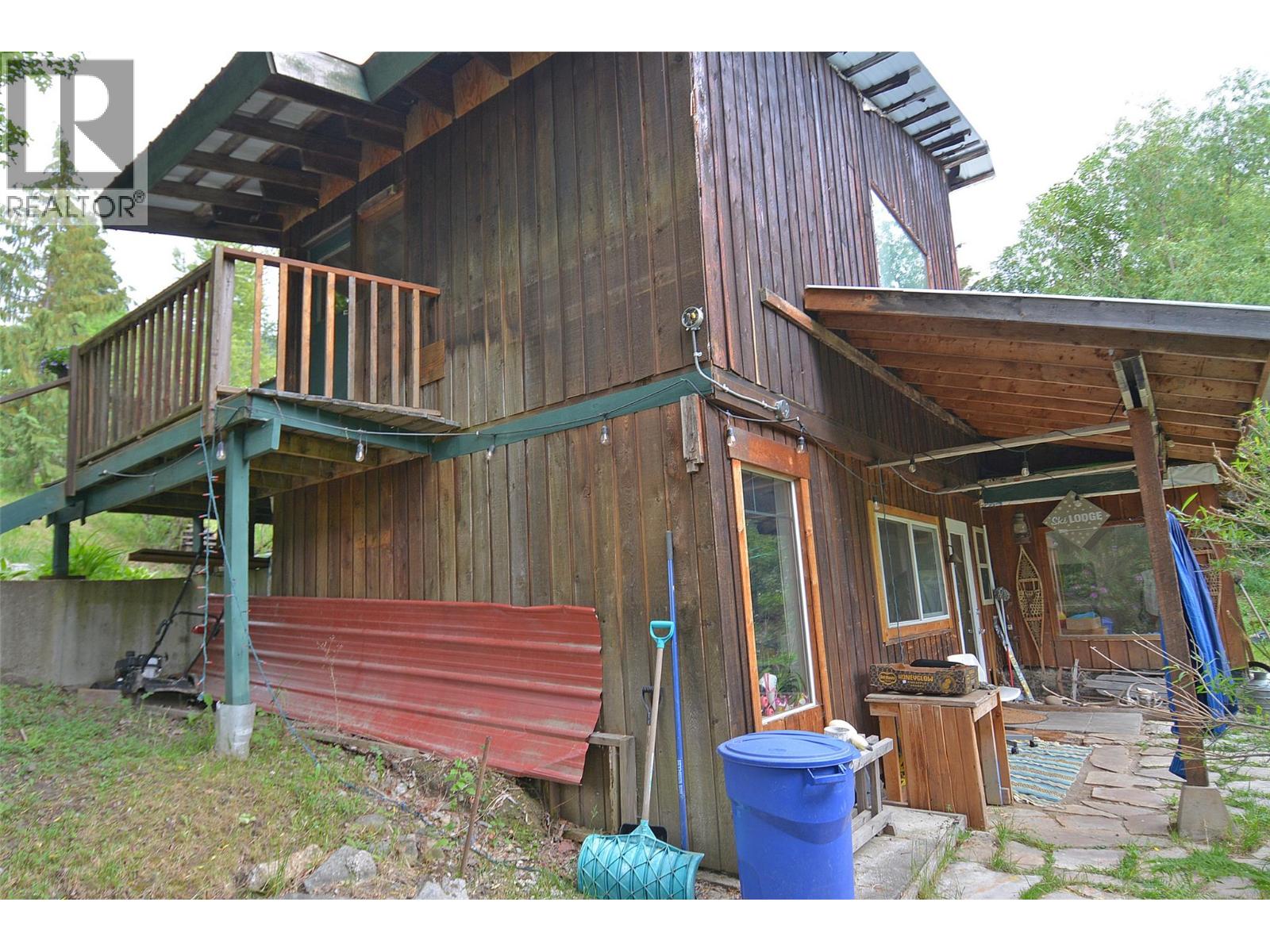 2022 Creek Street, Nelson, British Columbia  V1L 1M7 - Photo 29 - 10350025