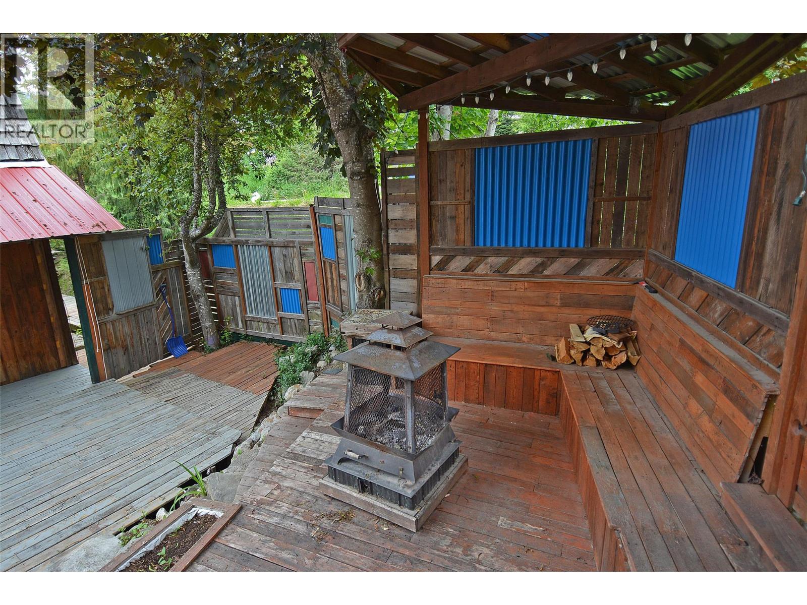 2022 Creek Street, Nelson, British Columbia  V1L 1M7 - Photo 48 - 10350025