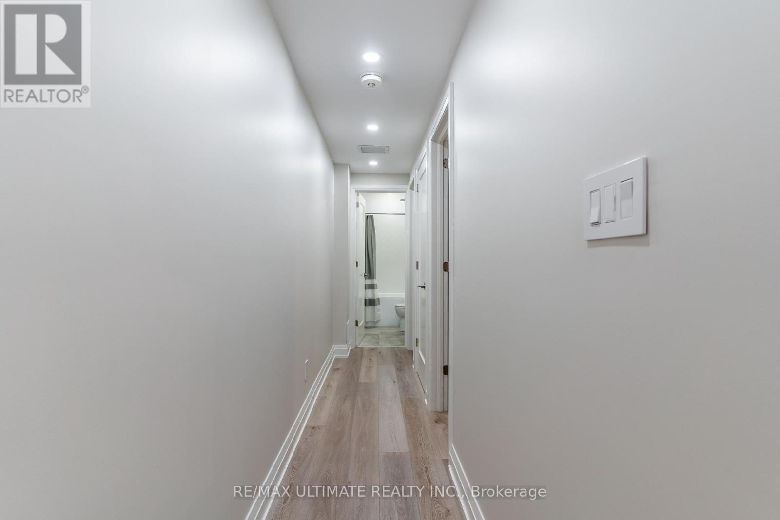 Bsmt - 29 Brookmount Road, Toronto, Ontario  M4L 3M9 - Photo 11 - E12434410