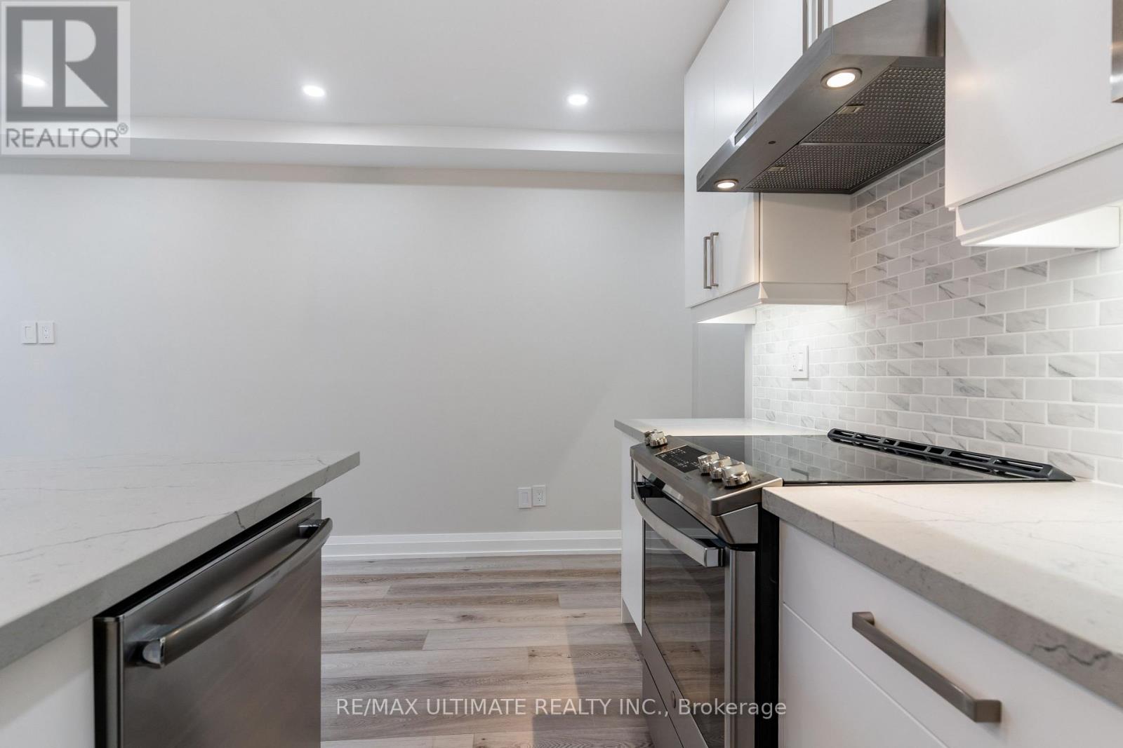 Bsmt - 29 Brookmount Road, Toronto, Ontario  M4L 3M9 - Photo 10 - E12434410