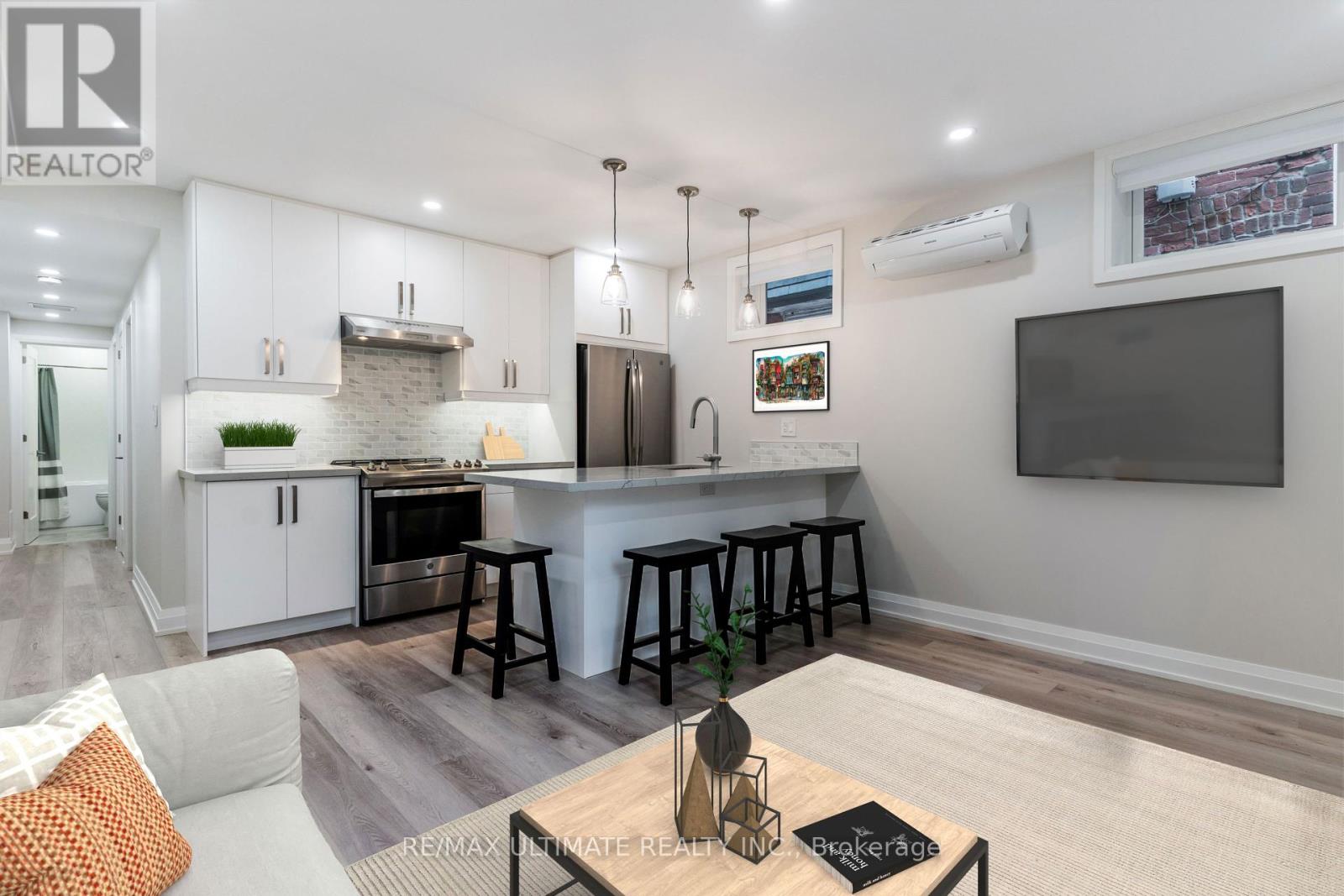 Bsmt - 29 Brookmount Road, Toronto, Ontario  M4L 3M9 - Photo 7 - E12434410