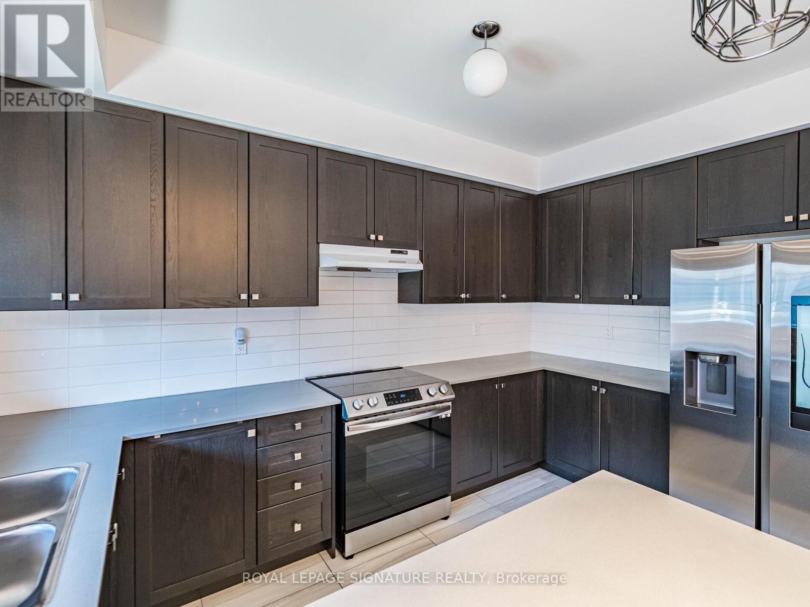 28 Dockside Way, Whitby (Port Whitby), Ontario  L1N 0M6 - Photo 15 - E12447288