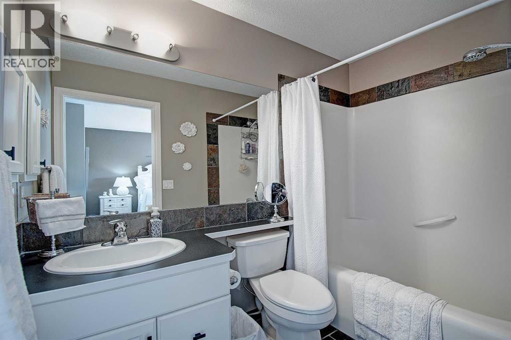 155 Royal Manor Nw, Calgary, Alberta  T3G 0A6 - Photo 23 - A2259518
