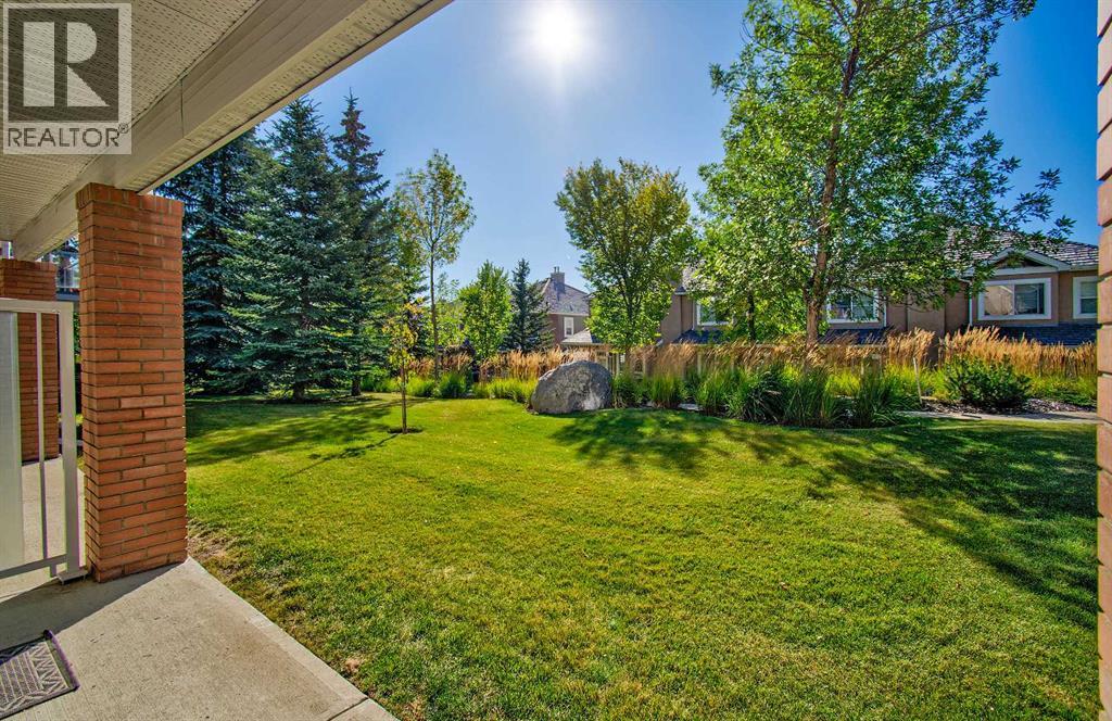 155 Royal Manor Nw, Calgary, Alberta  T3G 0A6 - Photo 4 - A2259518