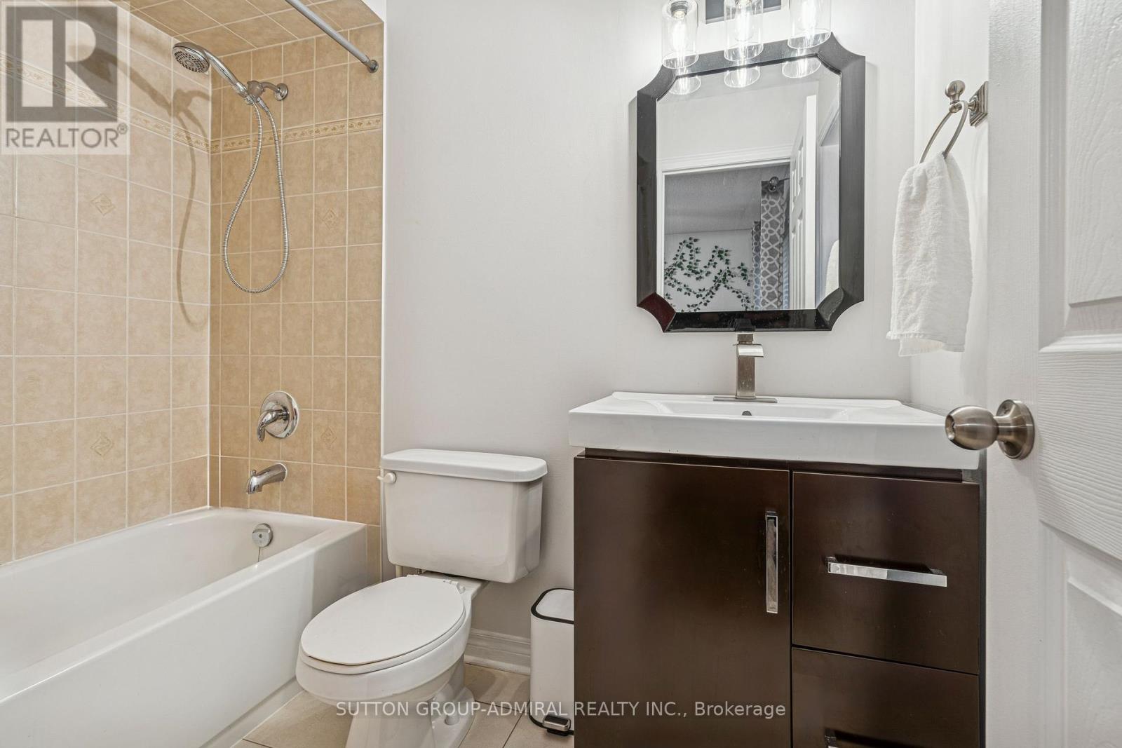 63 Vivaldi Drive, Vaughan, Ontario  L4J 8Z4 - Photo 28 - N12416222
