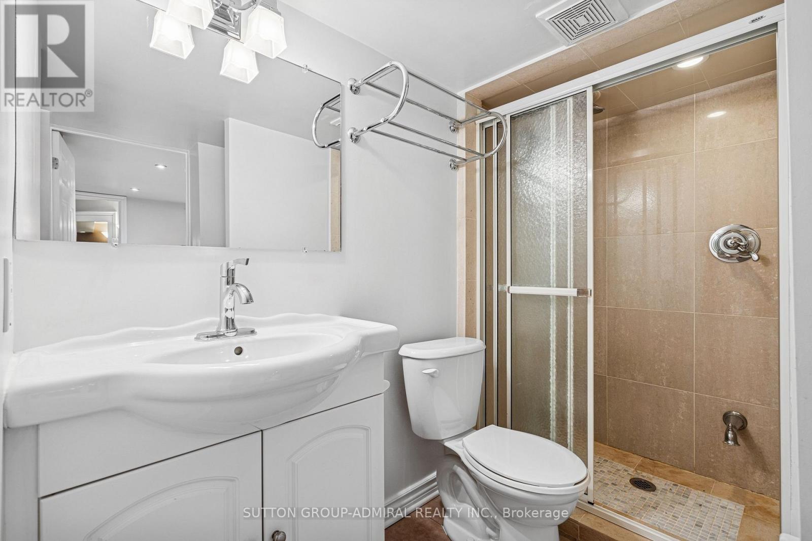 63 Vivaldi Drive, Vaughan, Ontario  L4J 8Z4 - Photo 16 - N12416222