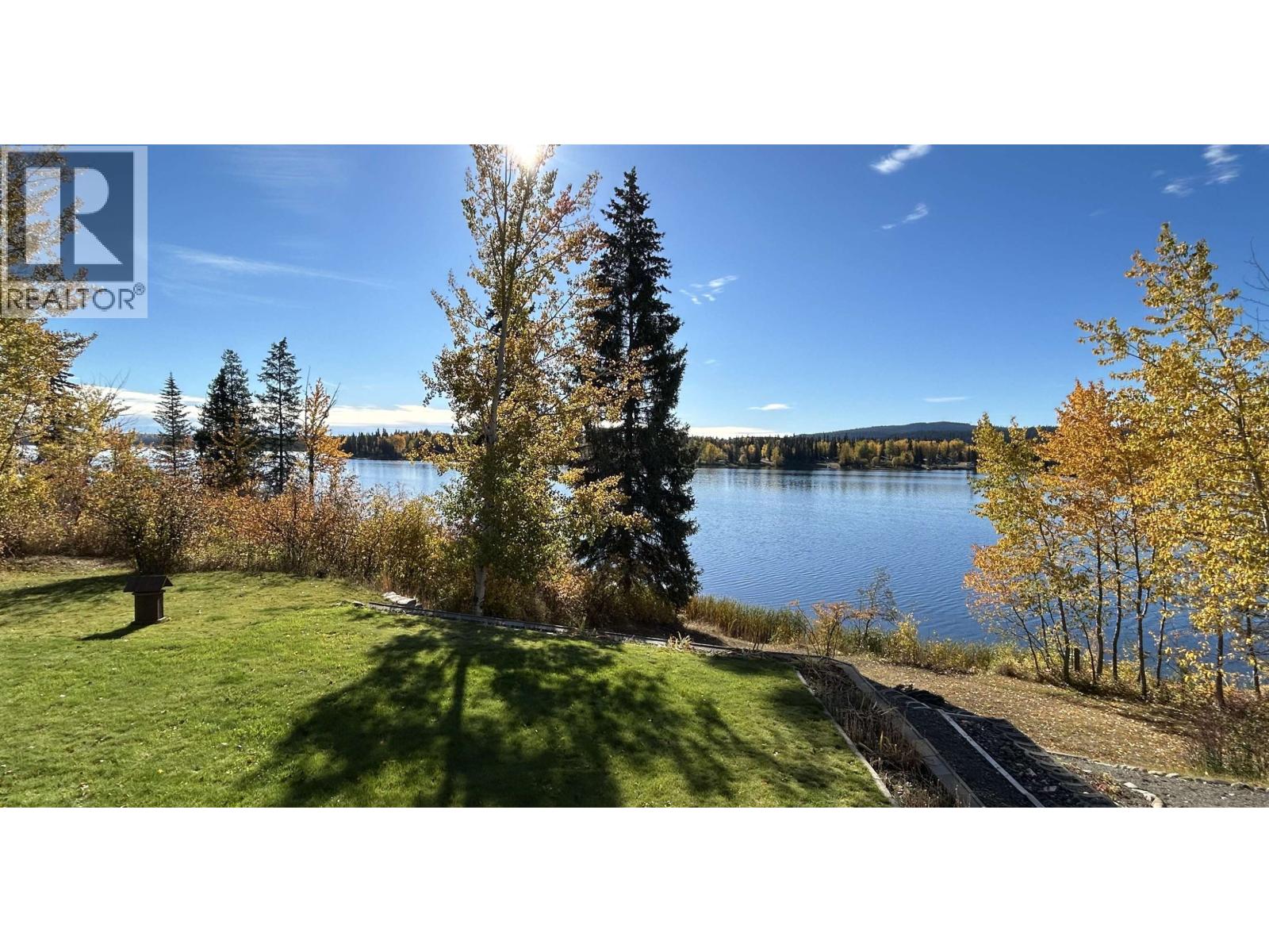 3722 CARSON ROAD, 150 Mile House, British Columbia