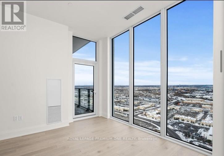 Ph218 - 9000 Jane Street, Vaughan, Ontario  L4K 0M6 - Photo 3 - N12445197