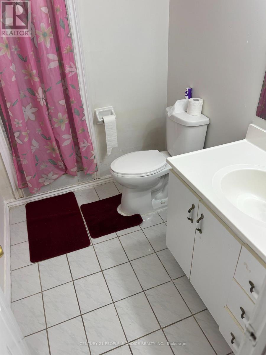 Bsmt - 203 Drinkwater Road, Brampton, Ontario  L6Y 4Z3 - Photo 9 - W12445768