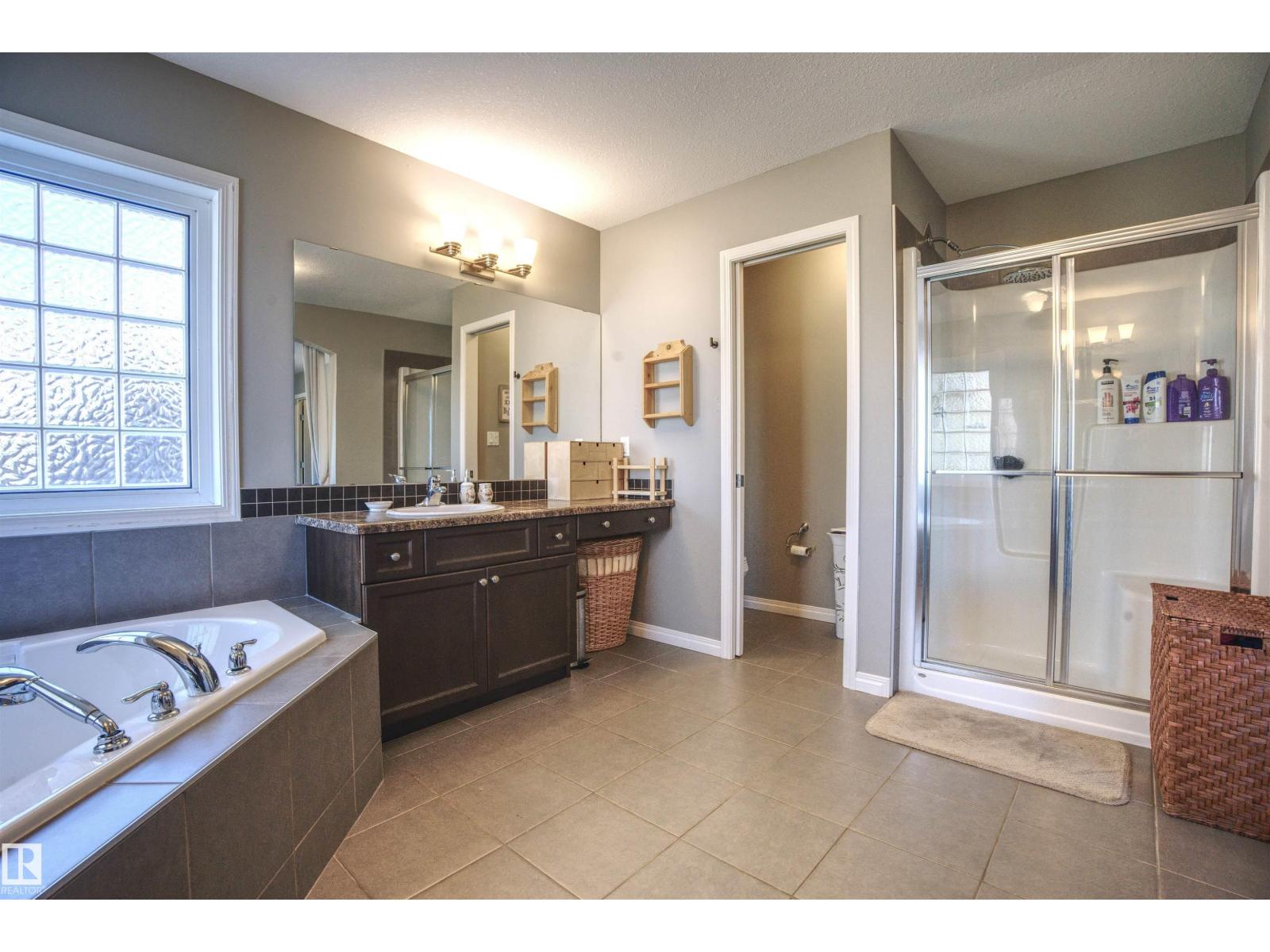 9328 107 Av Nw, Edmonton, Alberta  T5H 0T5 - Photo 30 - E4461024