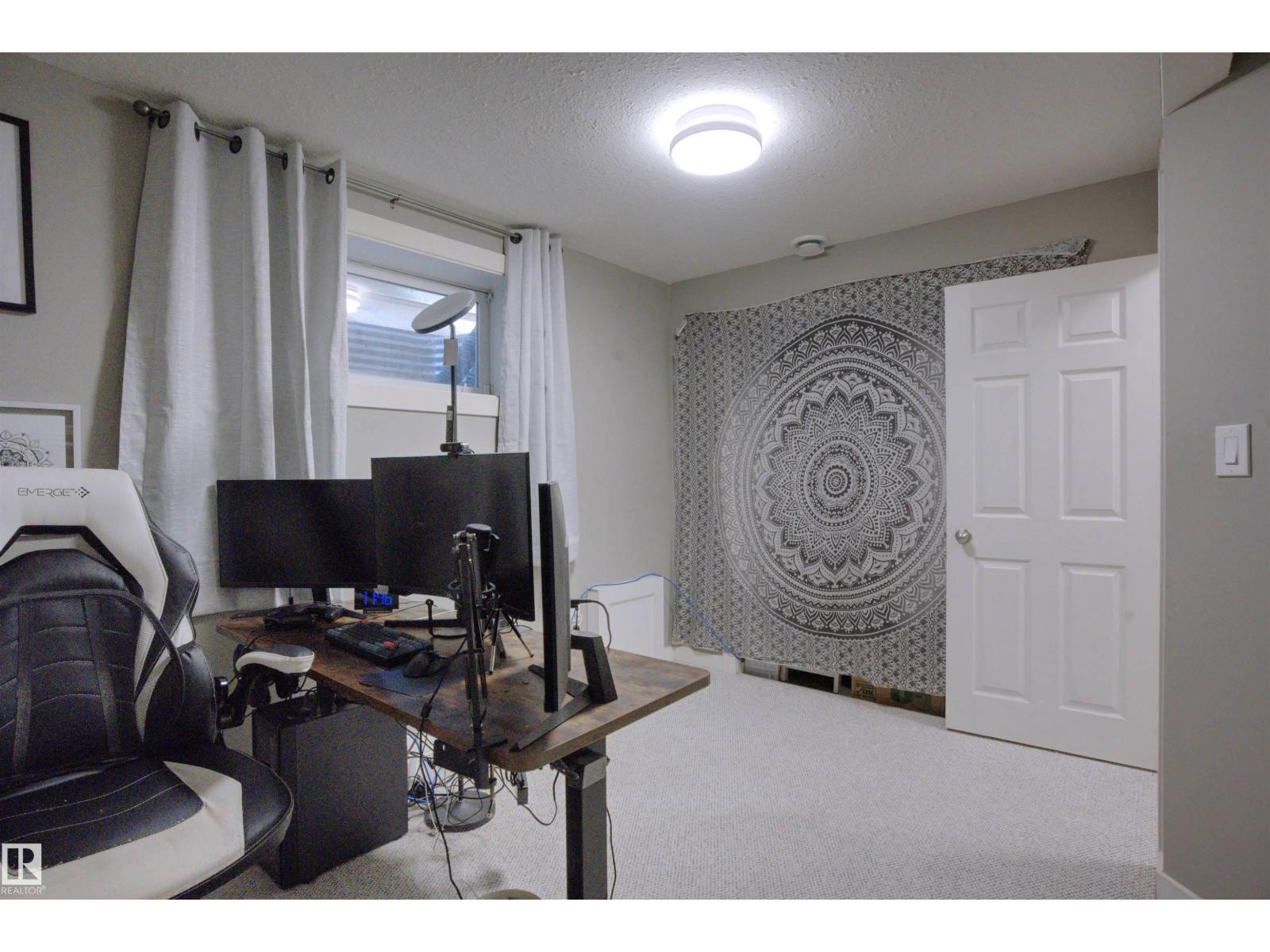 9328 107 Av Nw, Edmonton, Alberta  T5H 0T5 - Photo 41 - E4461024