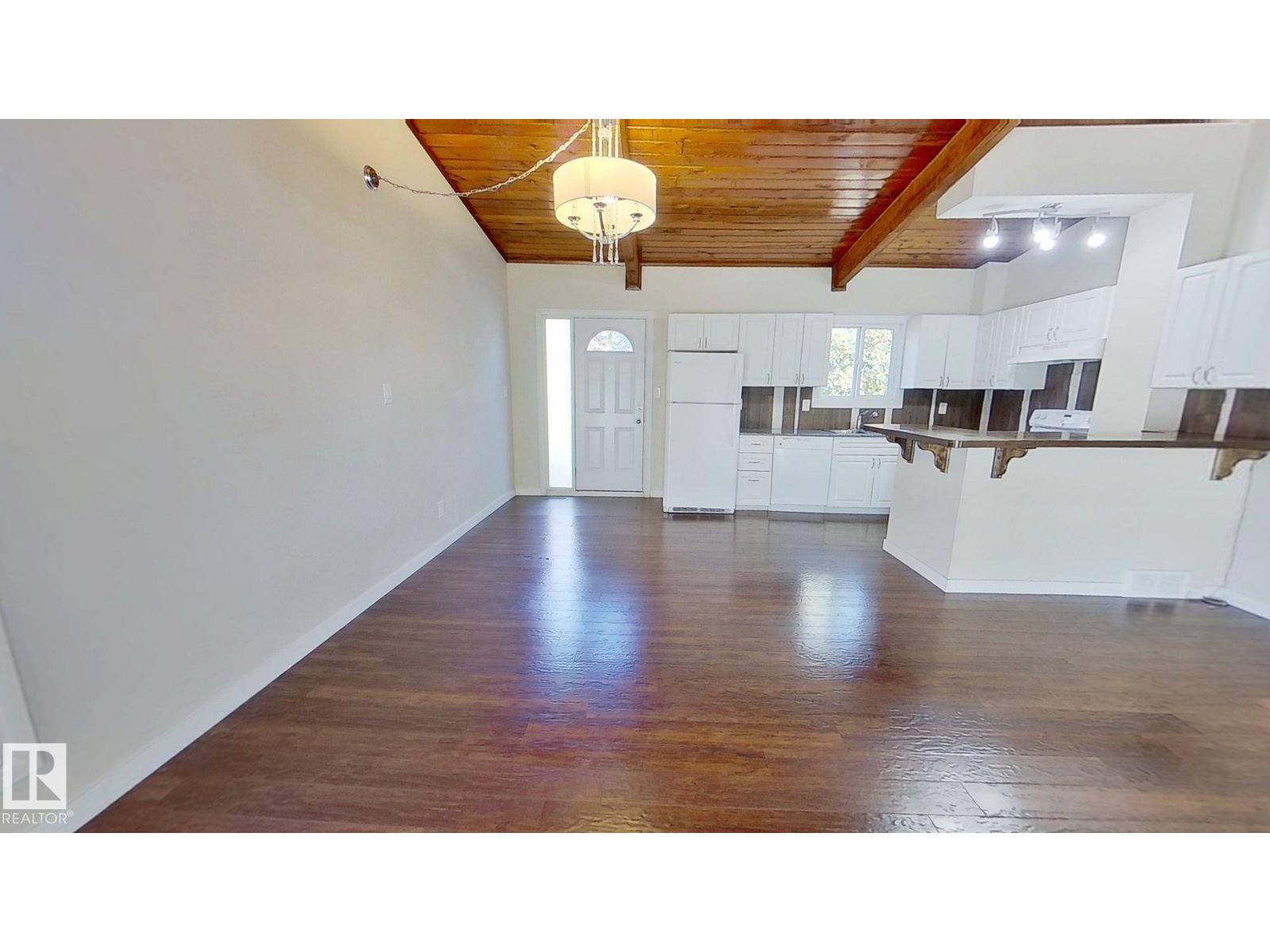 15 Northwoods Vg Nw, Edmonton, Alberta  T5X 1X2 - Photo 5 - E4461025