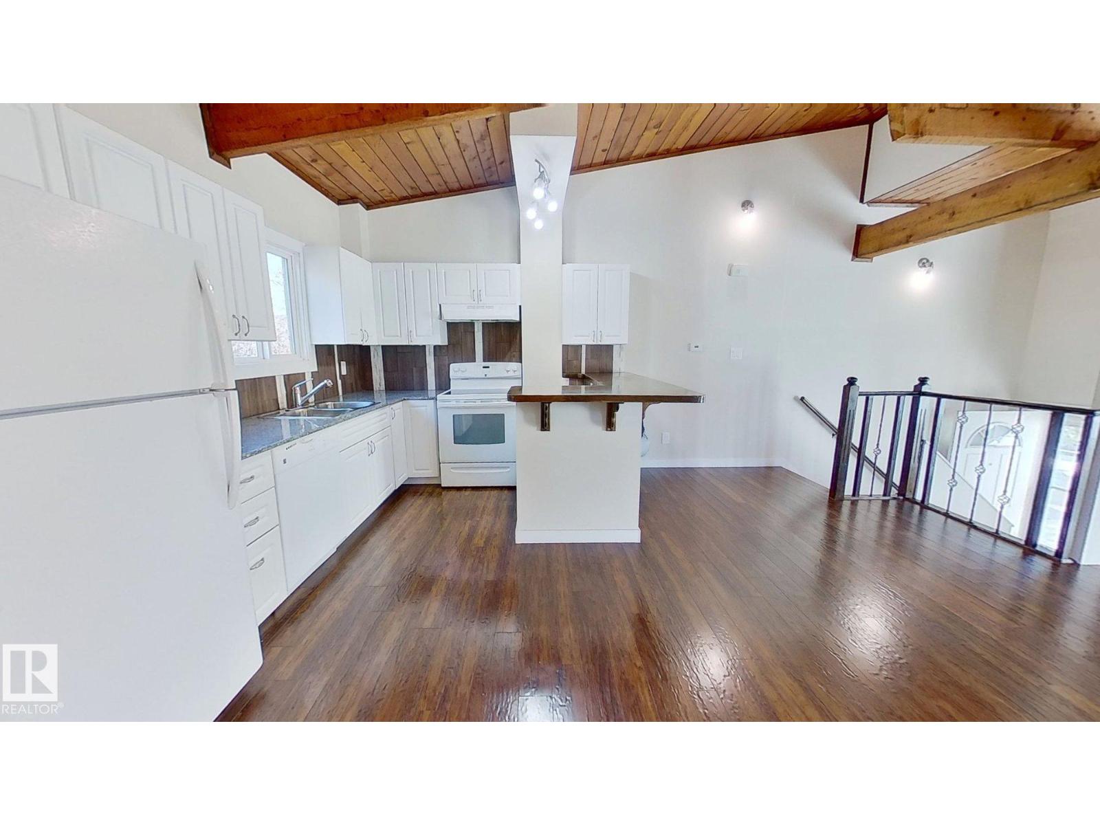 15 Northwoods Vg Nw, Edmonton, Alberta  T5X 1X2 - Photo 7 - E4461025