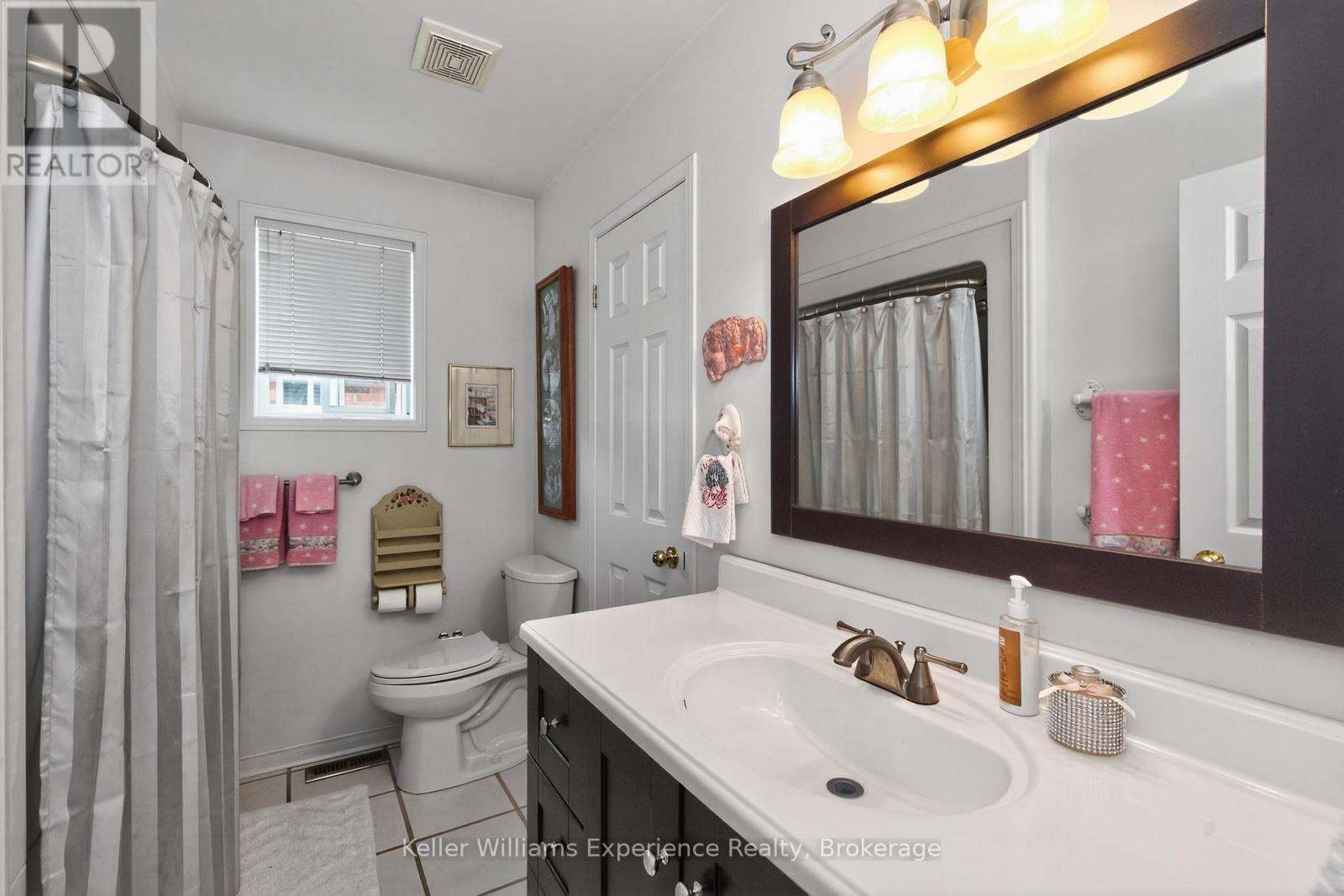 79 Sun King Crescent, Barrie, Ontario  L4M 7K4 - Photo 10 - S12447625