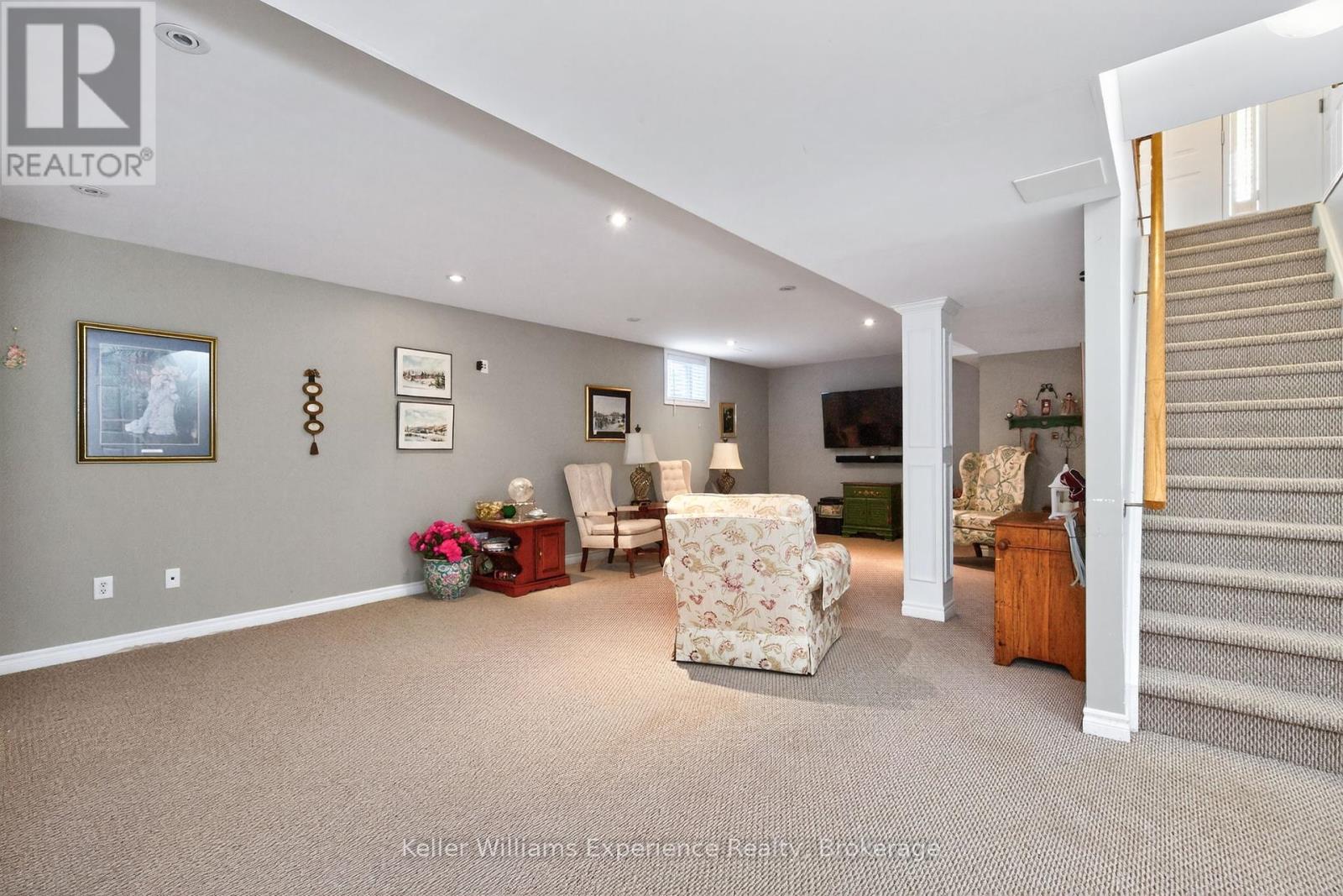 79 Sun King Crescent, Barrie, Ontario  L4M 7K4 - Photo 11 - S12447625