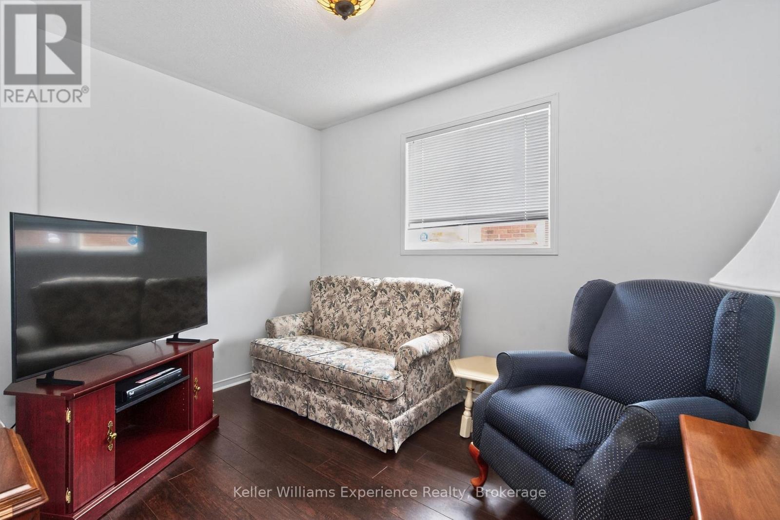 79 Sun King Crescent, Barrie, Ontario  L4M 7K4 - Photo 7 - S12447625