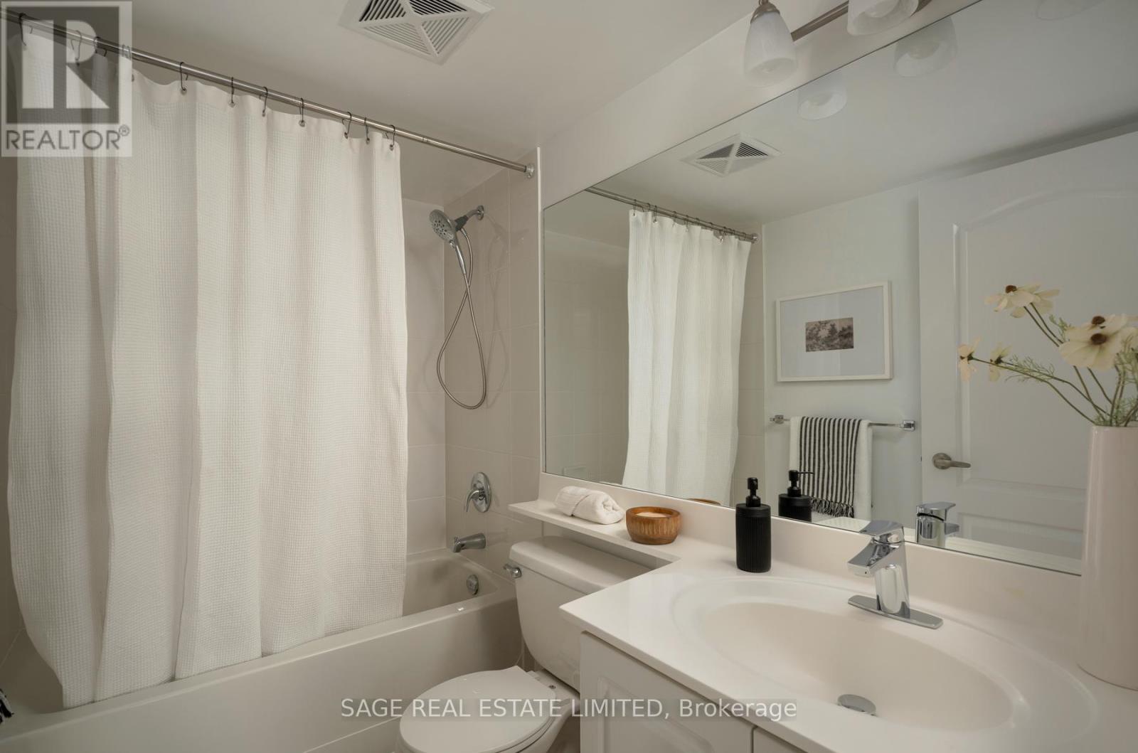 606 - 3830 Bathurst Street, Toronto (Clanton Park), Ontario  M3H 6C5 - Photo 10 - C12447520