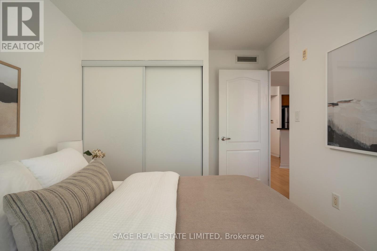 606 - 3830 Bathurst Street, Toronto (Clanton Park), Ontario  M3H 6C5 - Photo 16 - C12447520