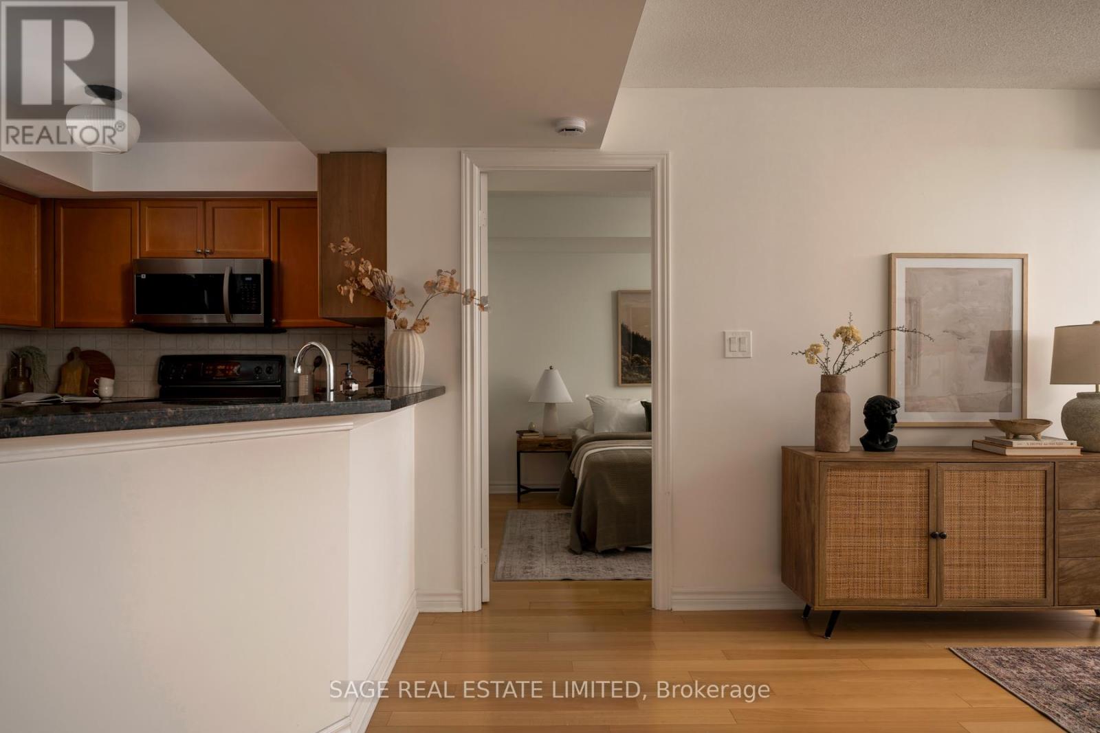 606 - 3830 Bathurst Street, Toronto (Clanton Park), Ontario  M3H 6C5 - Photo 5 - C12447520