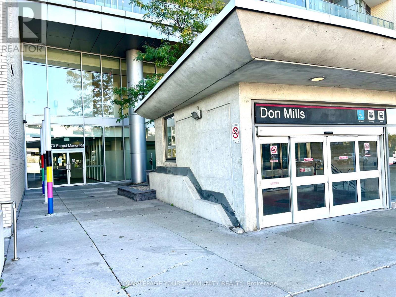 2211 - 70 Forest Manor Road, Toronto, Ontario  M2J 0A9 - Photo 3 - C12447544