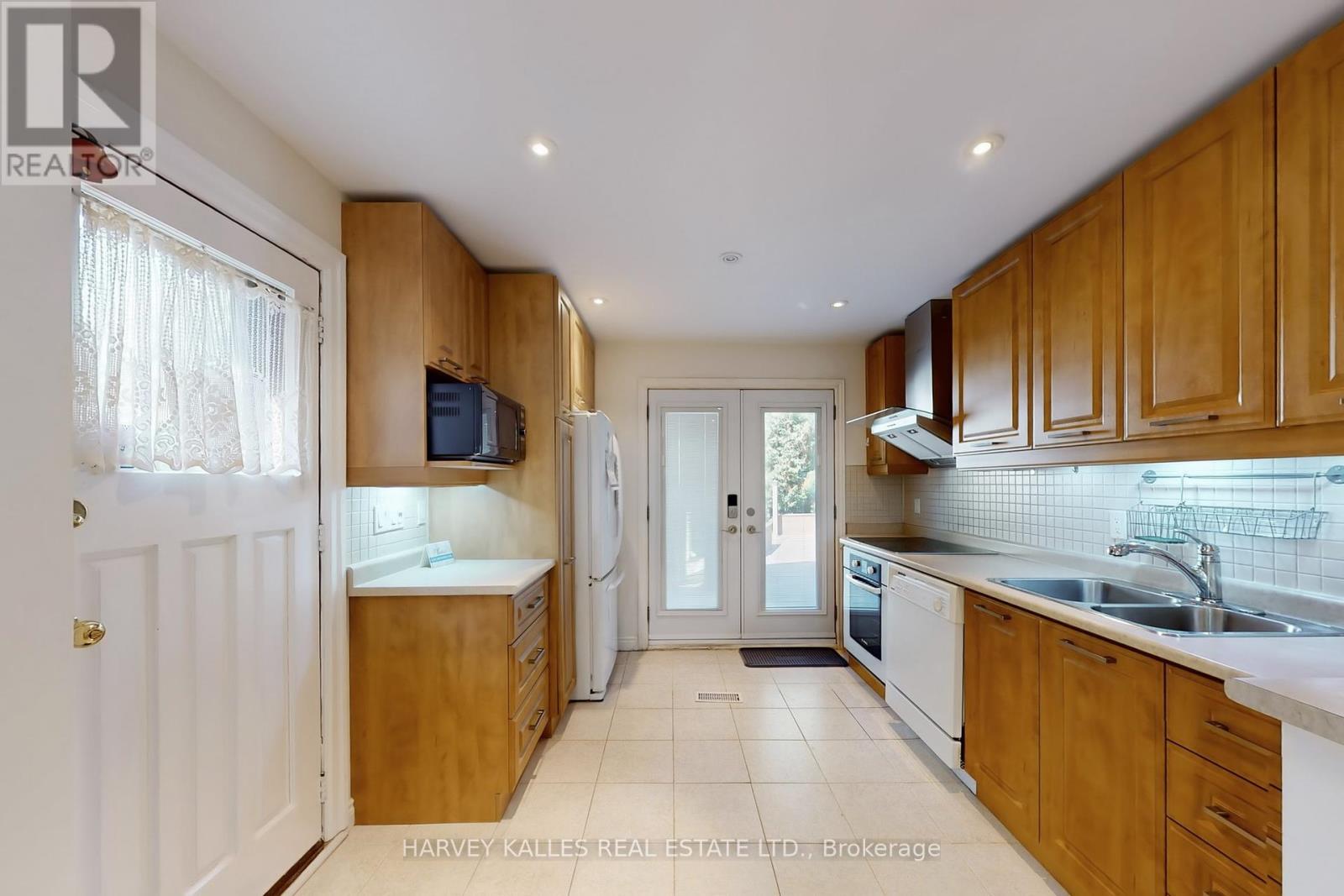 114 Bowood Avenue, Toronto (Lawrence Park North), Ontario  M4N 1Y5 - Photo 12 - C12447581