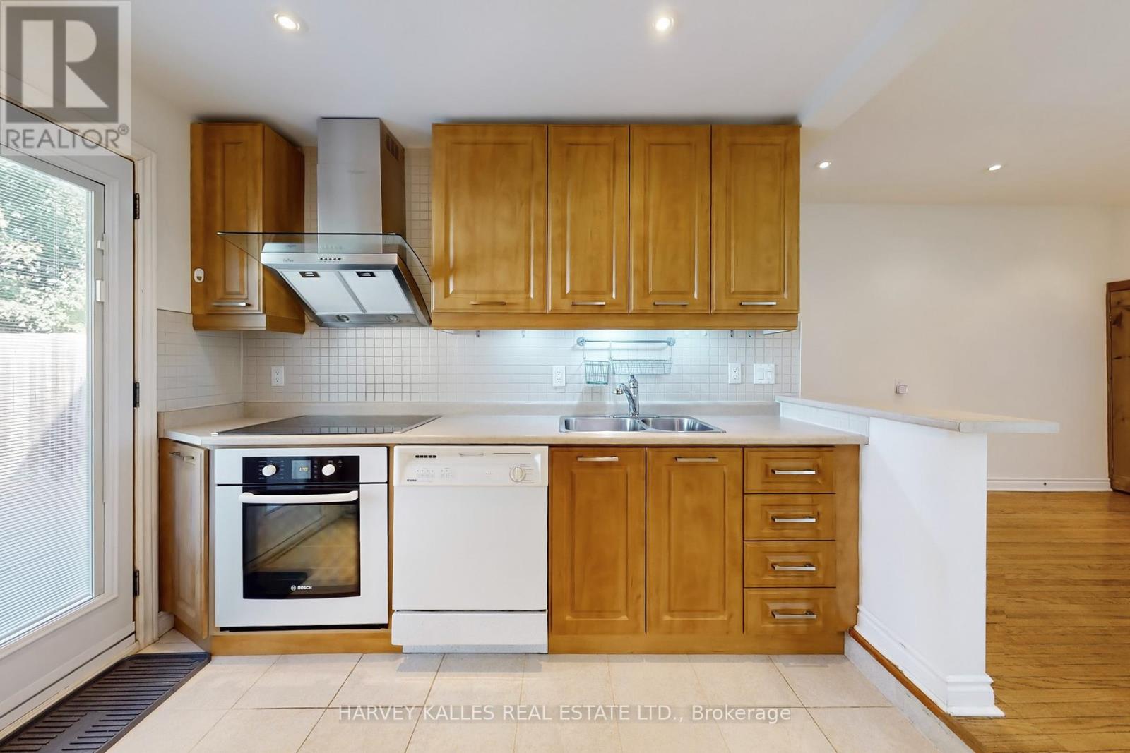 114 Bowood Avenue, Toronto (Lawrence Park North), Ontario  M4N 1Y5 - Photo 15 - C12447581