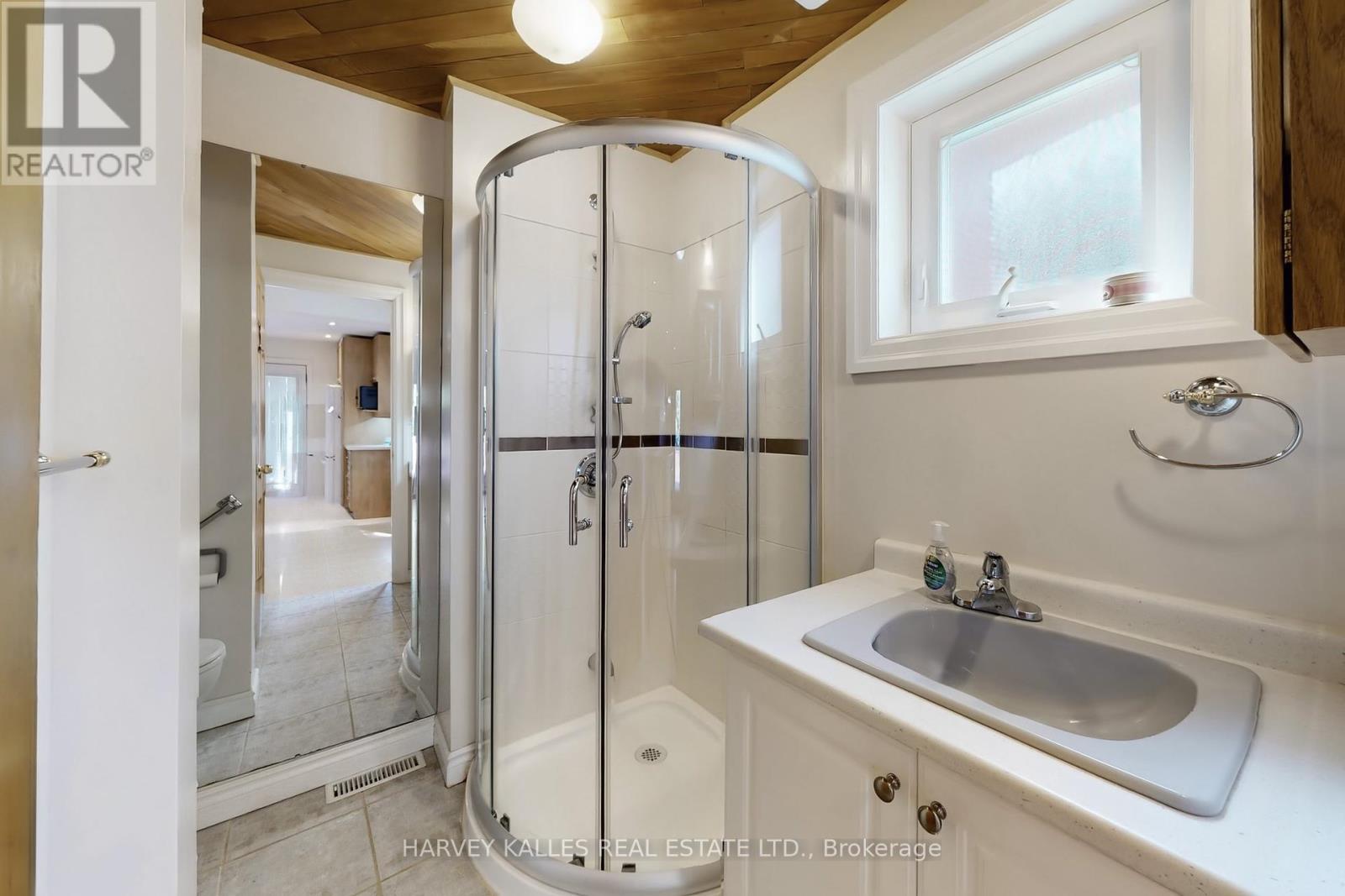 114 Bowood Avenue, Toronto (Lawrence Park North), Ontario  M4N 1Y5 - Photo 22 - C12447581