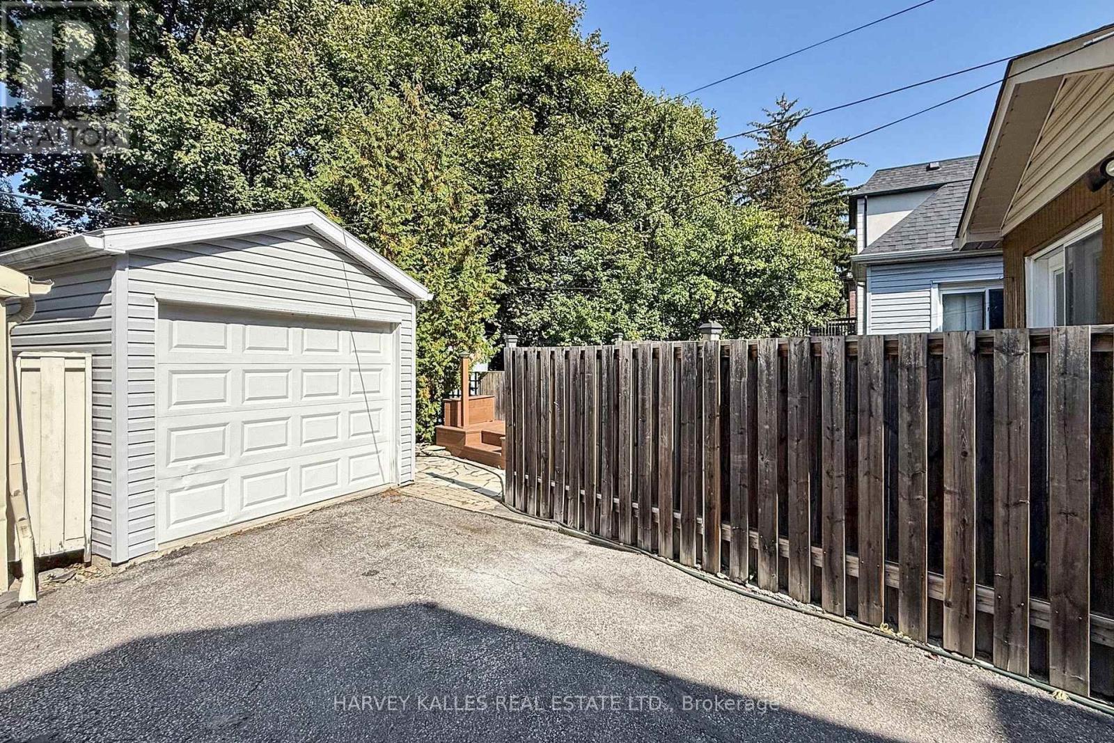 114 Bowood Avenue, Toronto (Lawrence Park North), Ontario  M4N 1Y5 - Photo 45 - C12447581