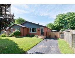 15 MOHEGAN CRESCENT, London East, Ontario