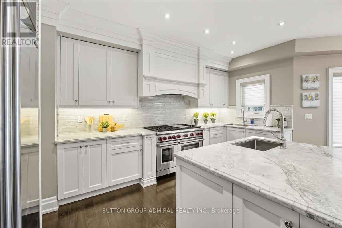 108 Macarthur Drive, Vaughan (Beverley Glen), Ontario  L4J 8J6 - Photo 20 - N12447514