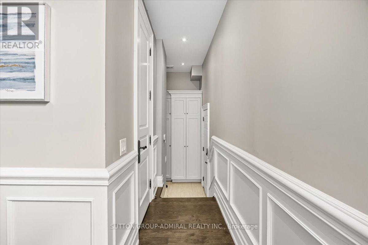 108 Macarthur Drive, Vaughan (Beverley Glen), Ontario  L4J 8J6 - Photo 27 - N12447514