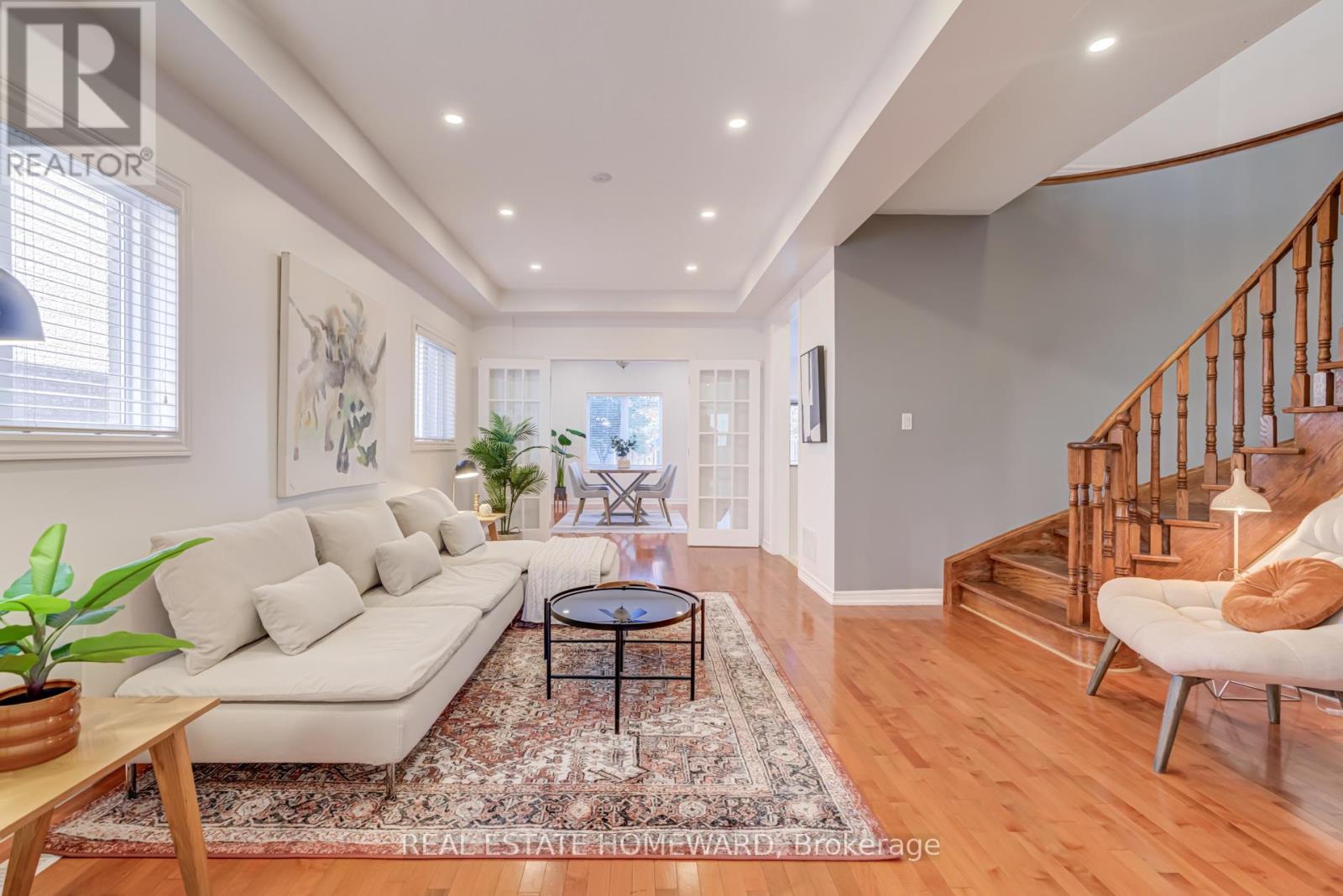 8 Ozner Crescent, Vaughan (Vellore Village), Ontario  L4H 0E2 - Photo 1 - N12447540