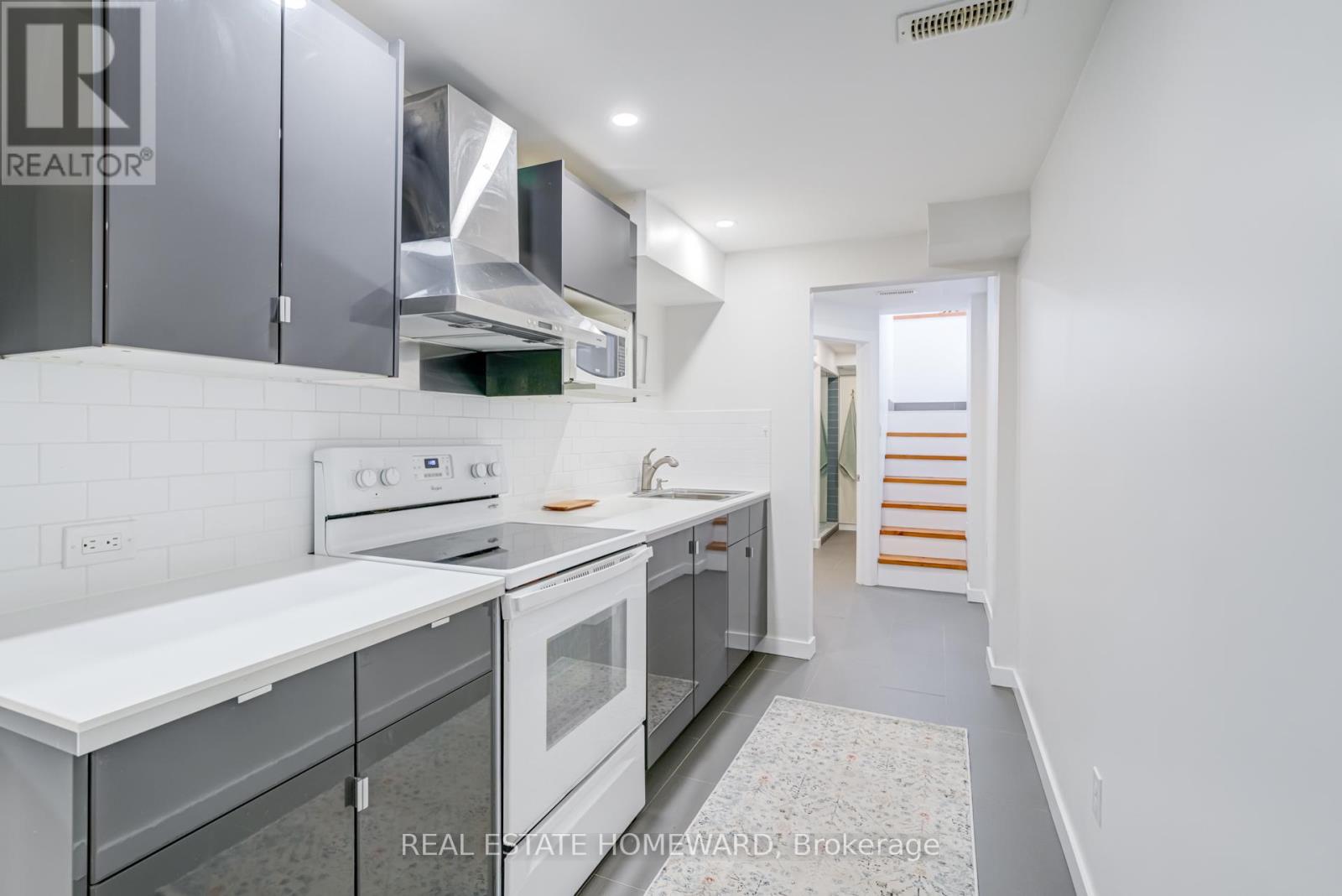 8 Ozner Crescent, Vaughan (Vellore Village), Ontario  L4H 0E2 - Photo 33 - N12447540